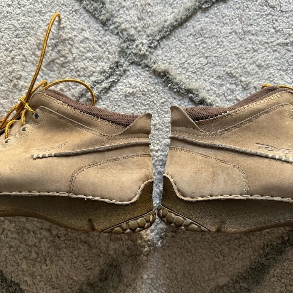 Teva chukka boots leather tan brown 6738 size 11